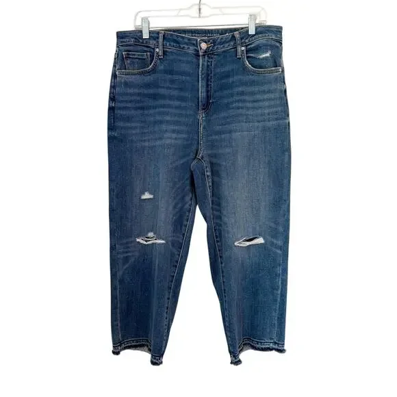 Chico’s High Rise Distressed Straight Leg Crop Jeans Size 14 - Picture 1 of 10